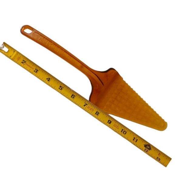 Ultratemp Pie Server Serrated Cake Vintage Translucent Amber Robinson USA Made. - Picture 4 of 16